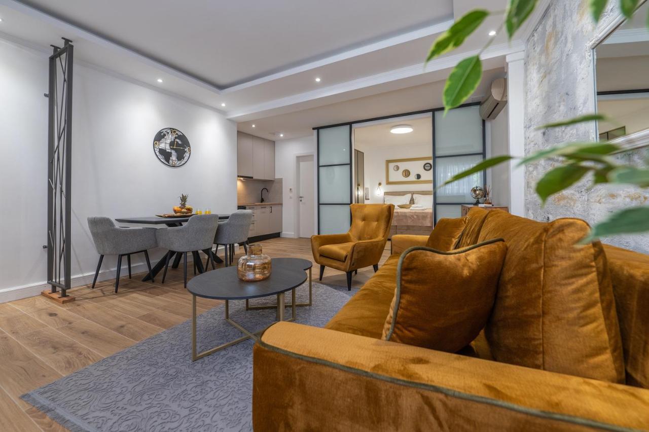 Apartment Petra & Apartment Rustic Makarska Buitenkant foto